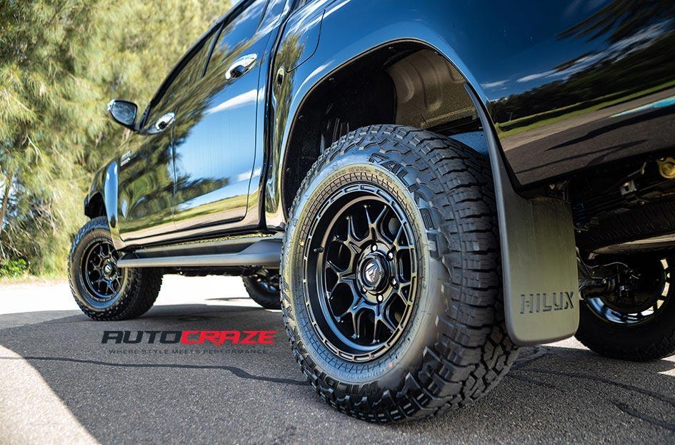 TOYOTA HILUX N80 4WD TECH MATTE BLACK